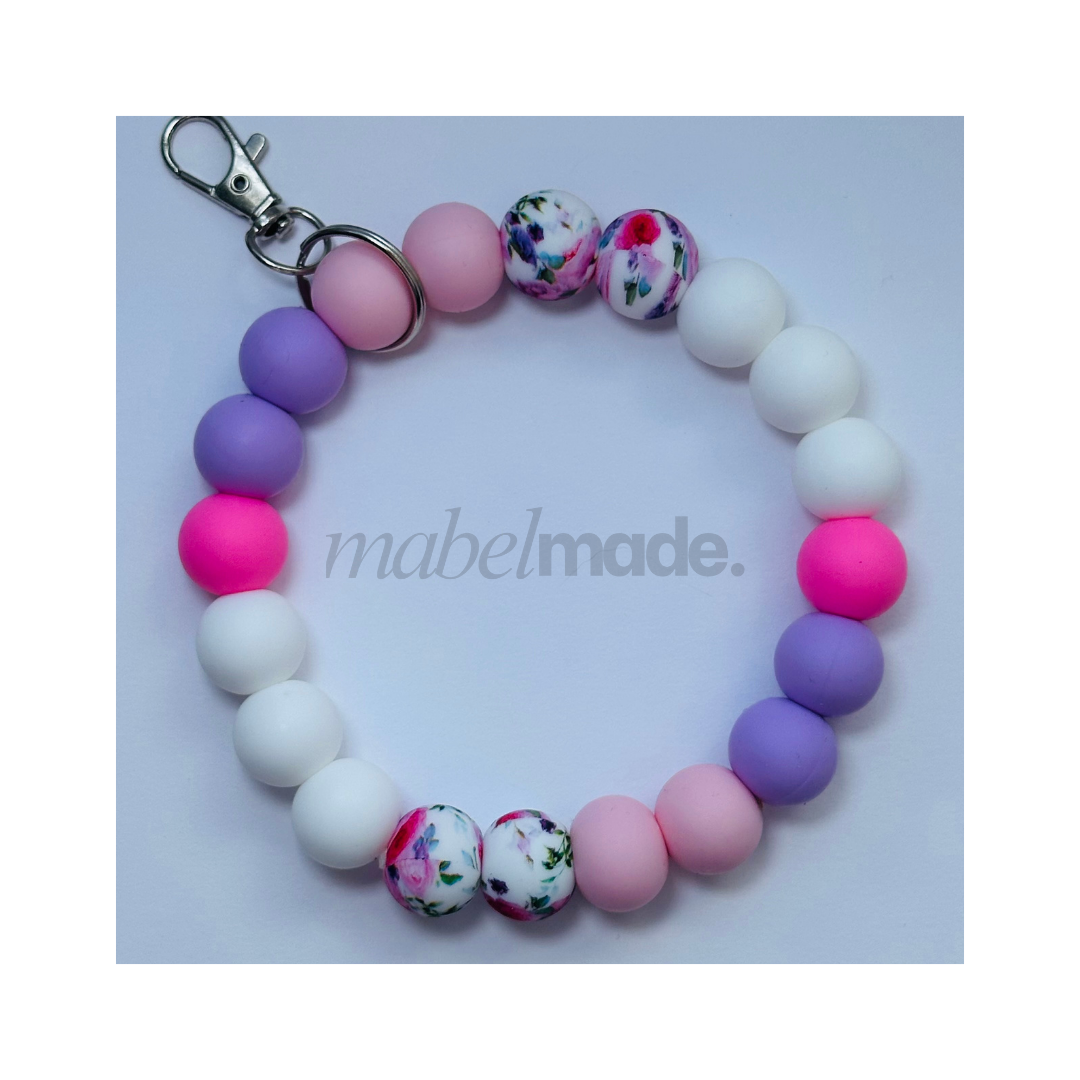 Daisy Milk | Wristlet Keychain